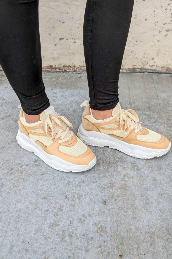 Evie Nude Sneaker