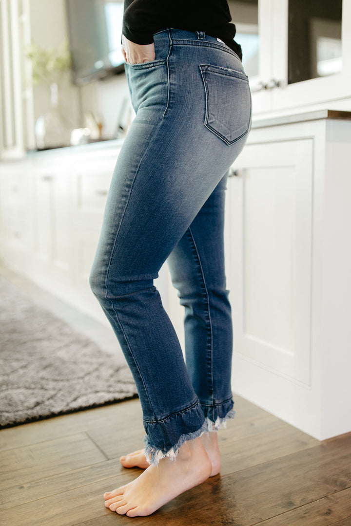 Eve High Rise Straight Kan Can