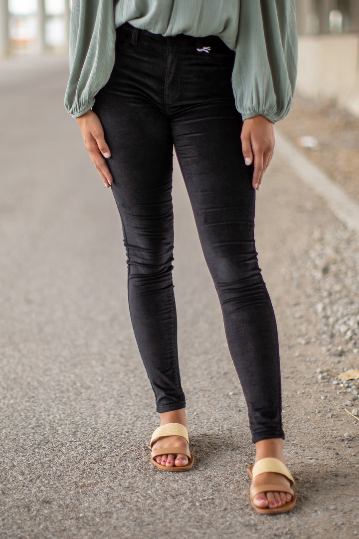 Classy Velvet Kan Can