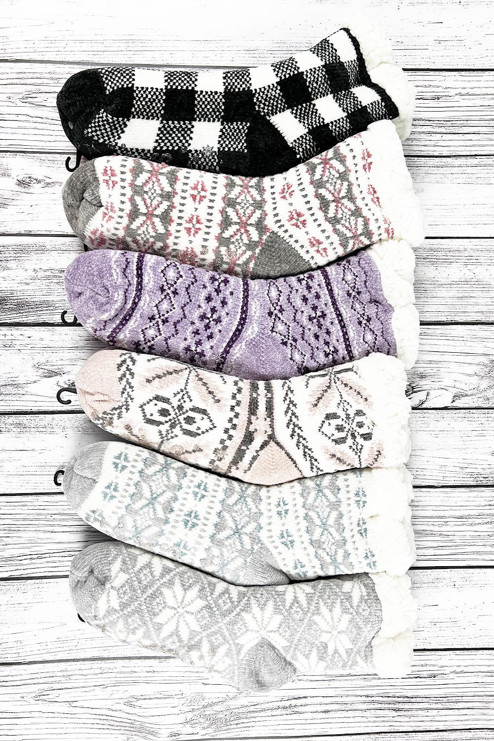 White Christmas Fuzzy Socks