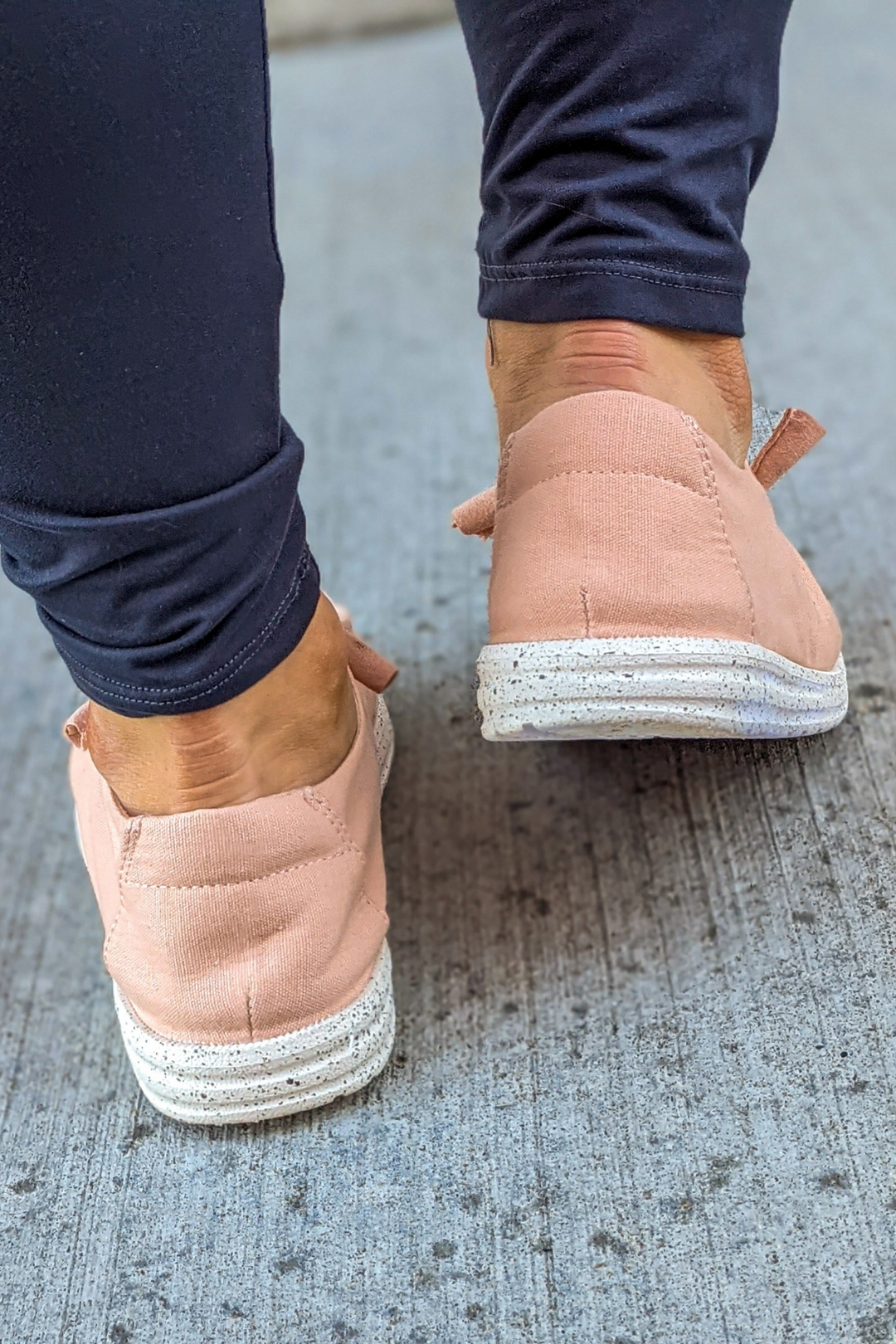 Victoria Flats - Blush
