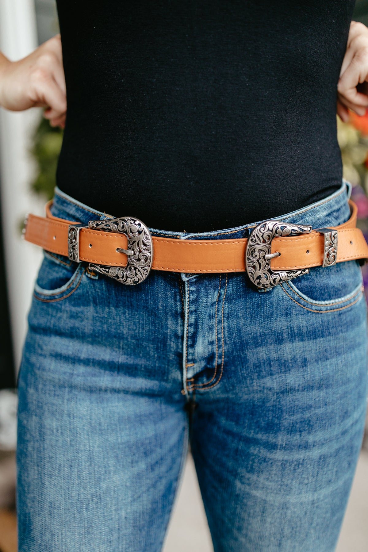 Orange Round Buckle Belt With Punch Tool – Simply Chrisel