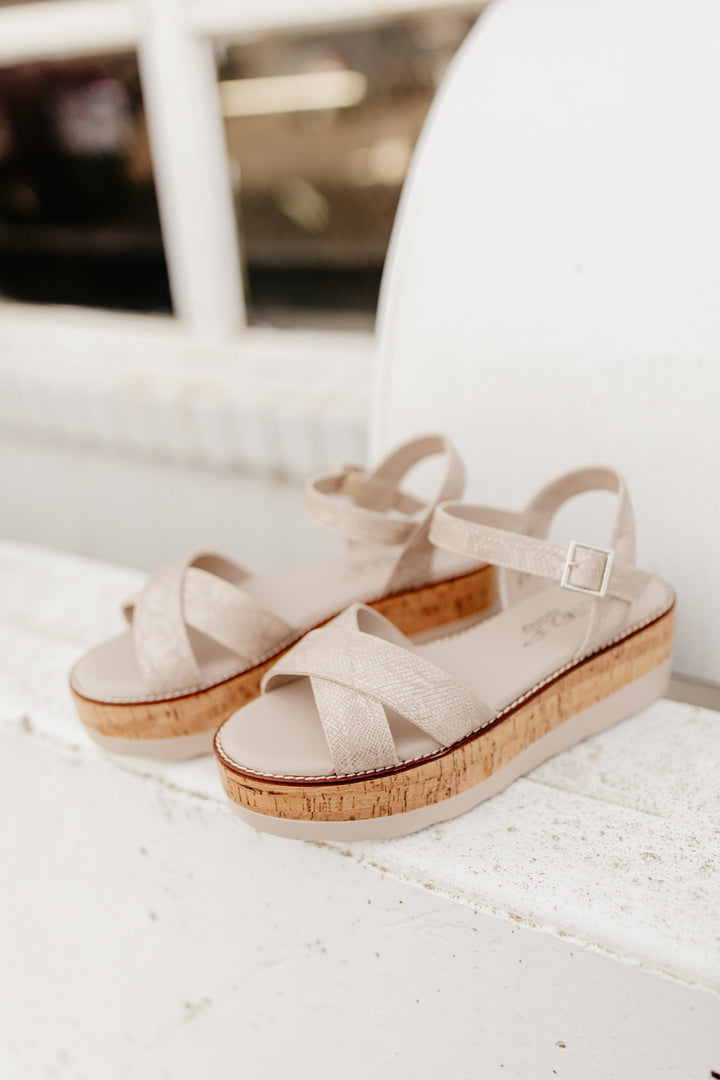 Larisa Sandal - Champagne