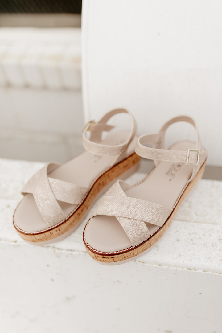 Larisa Sandal - Champagne