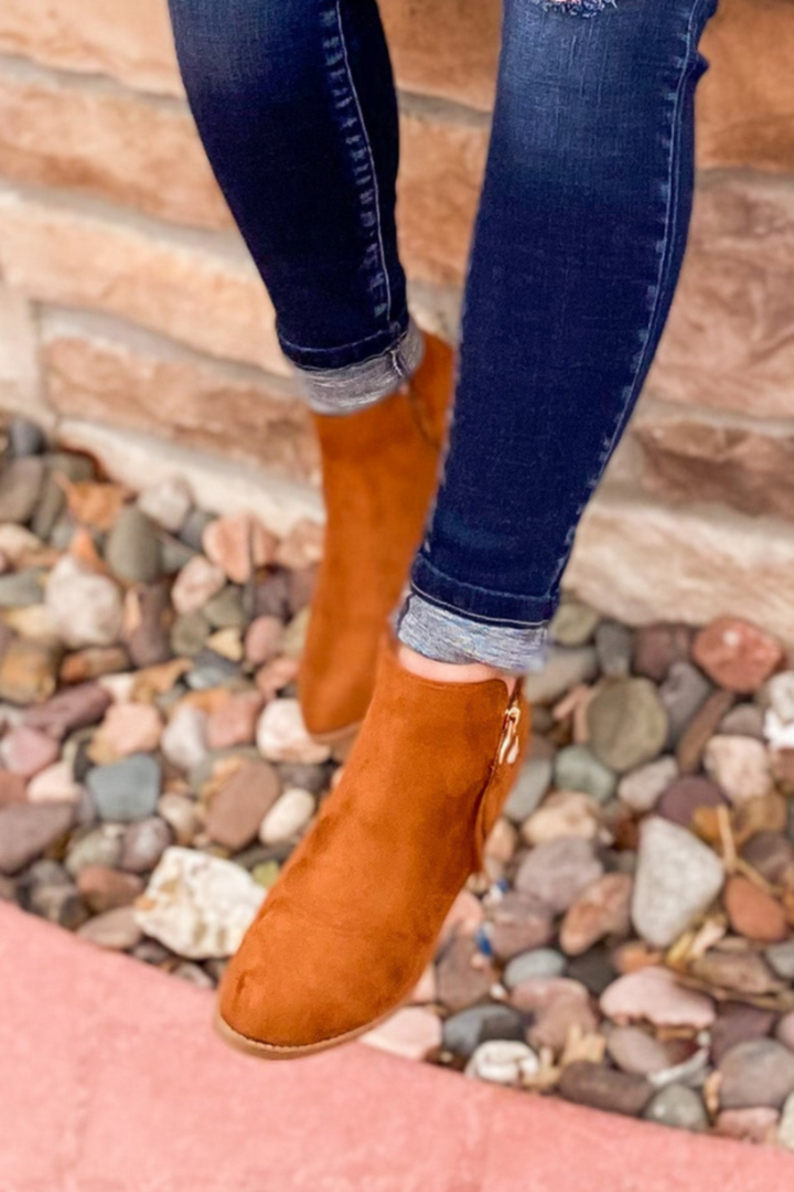 Mia Booties - Chestnut